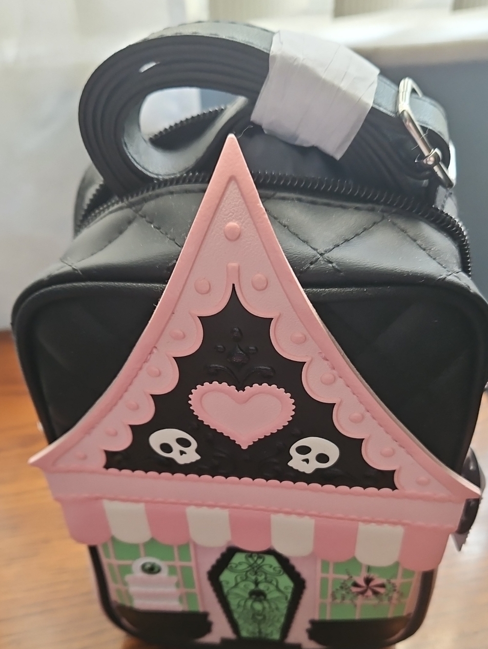 Bath And Body Works  Pink & Black  House Crossbody Bag with Cat Coin Purse - Picture 3 of 3